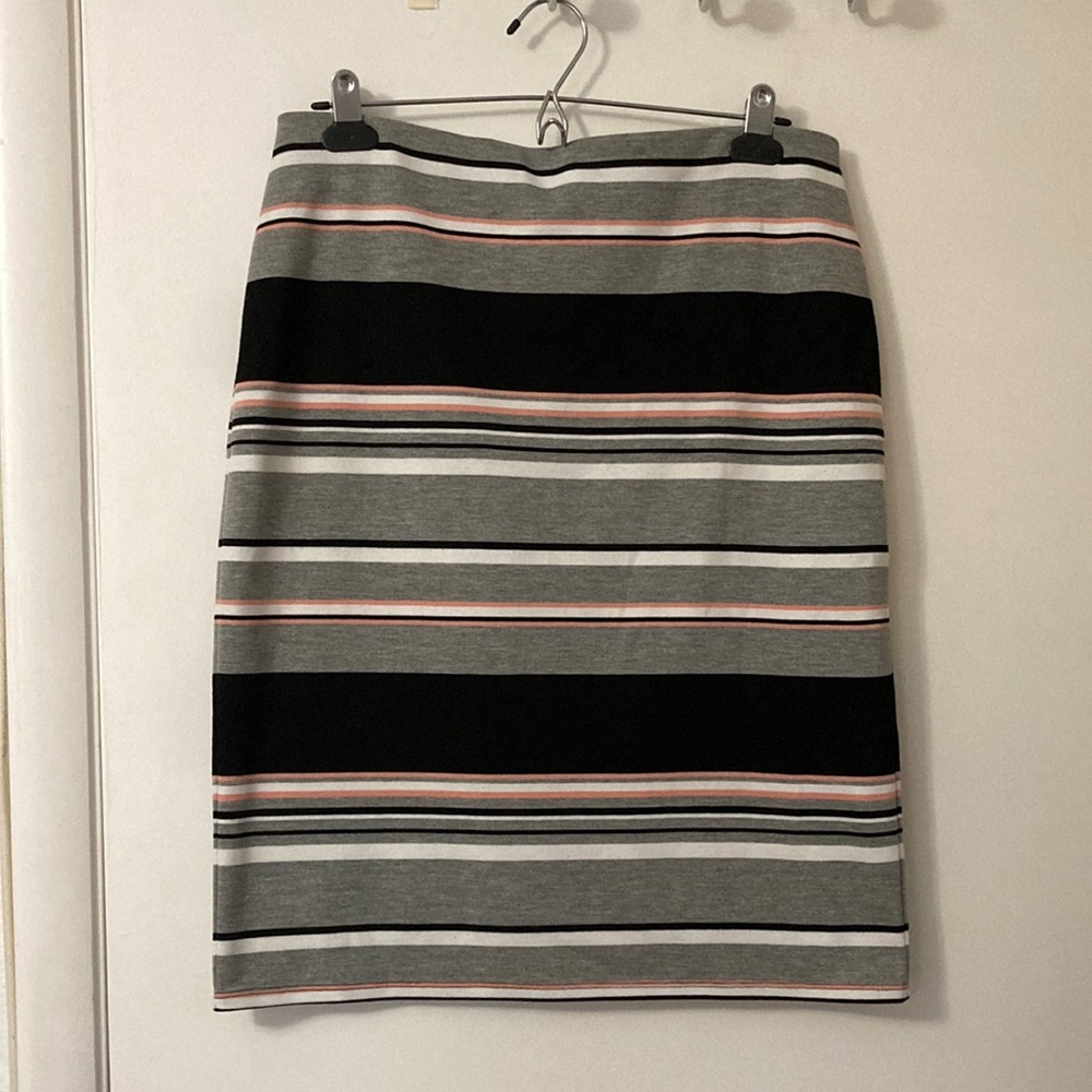 Stretchy Striped Skirt